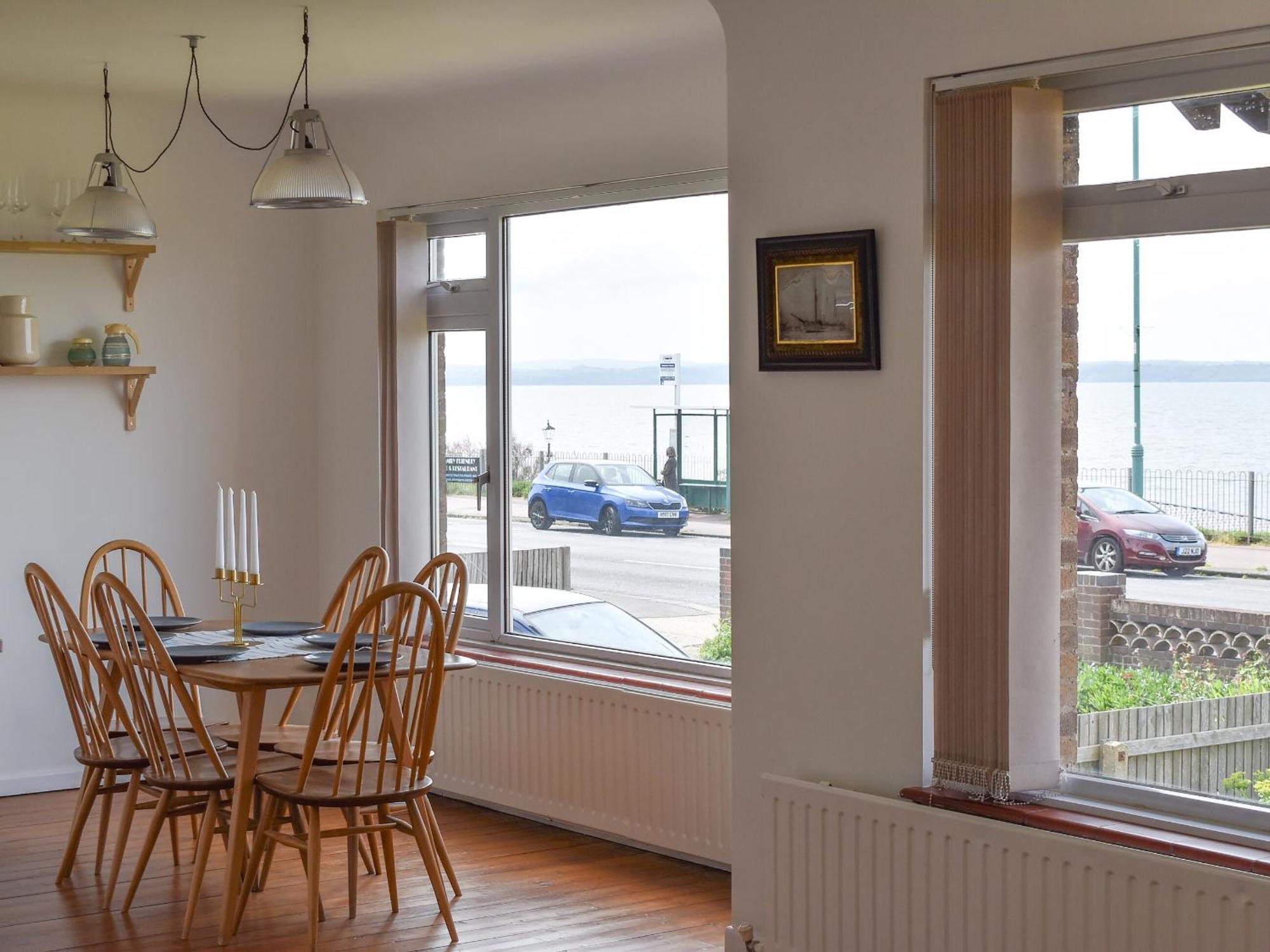 Seaways Villa Lee-on-the-Solent Exterior photo